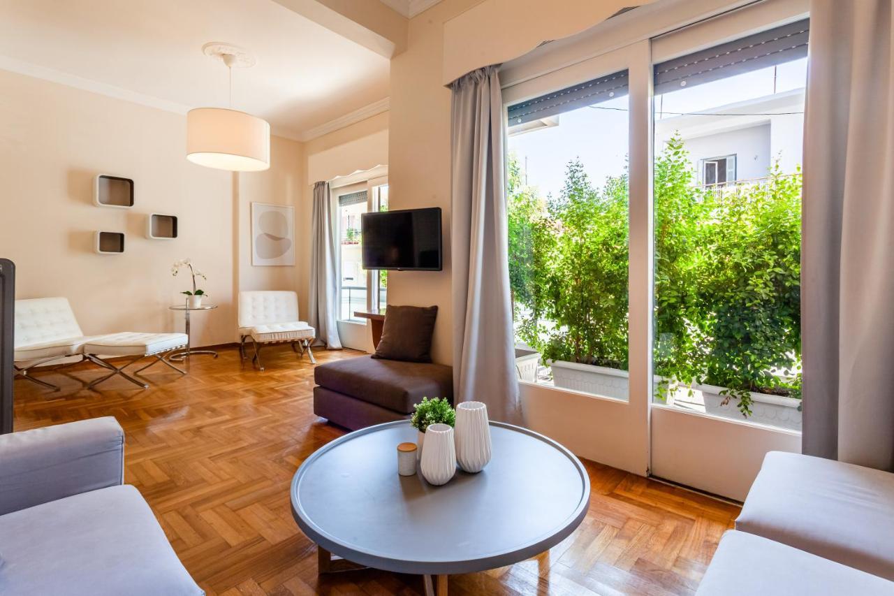 A Homes Greece - Urban Garden Retreat Каламата Экстерьер фото