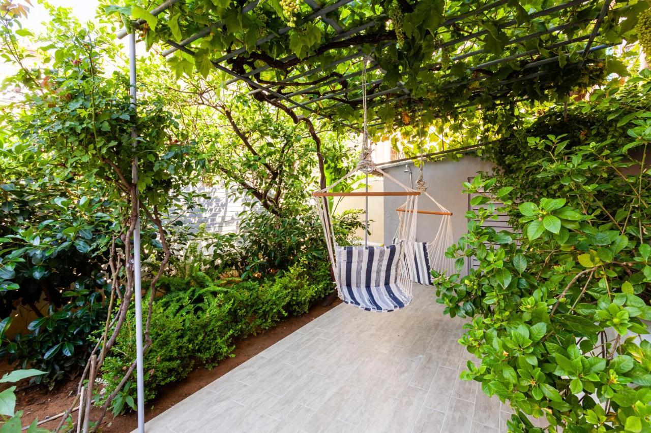 A Homes Greece - Urban Garden Retreat Каламата Экстерьер фото